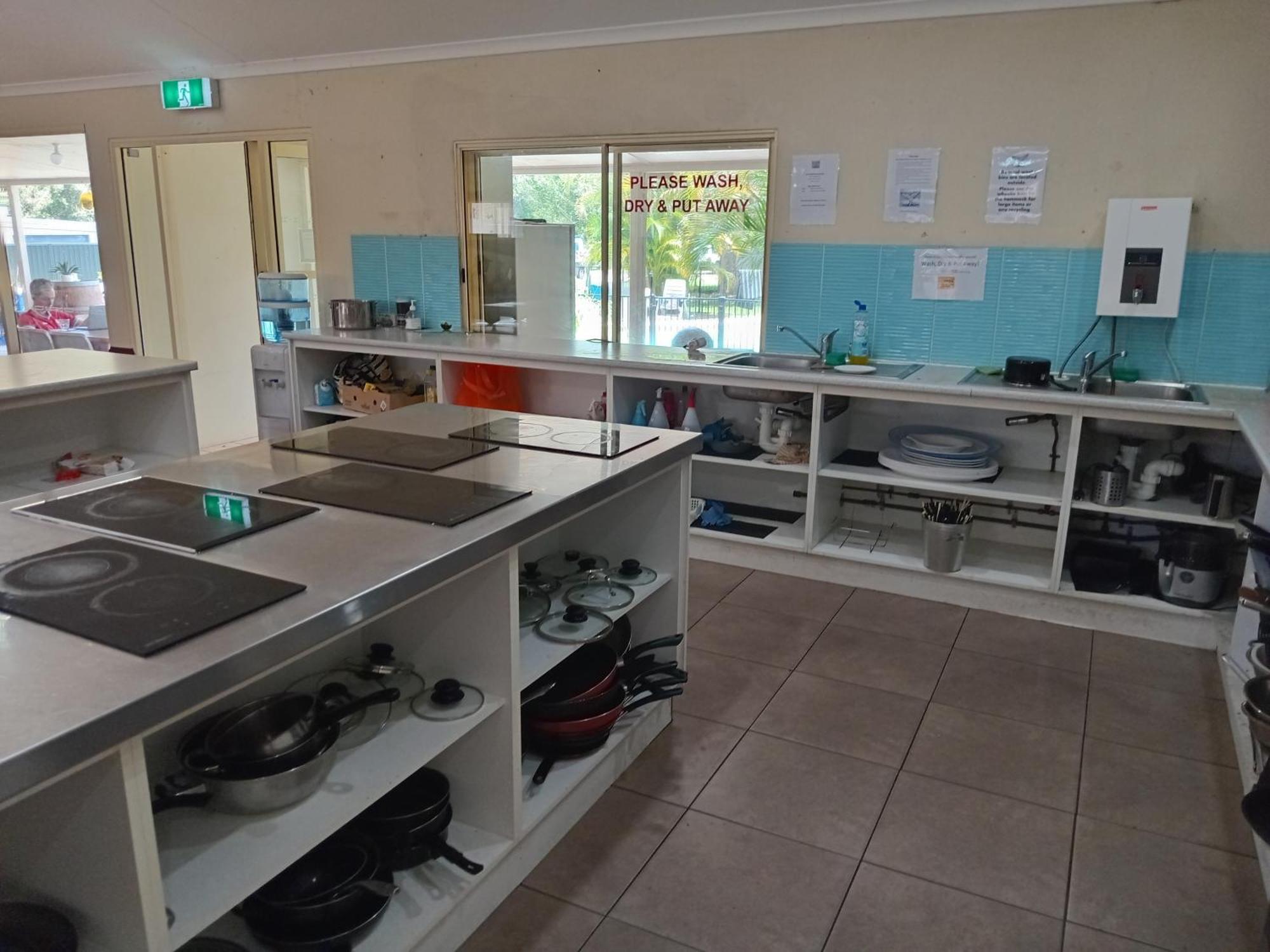 Hervey Bay Flashpackers Esterno foto