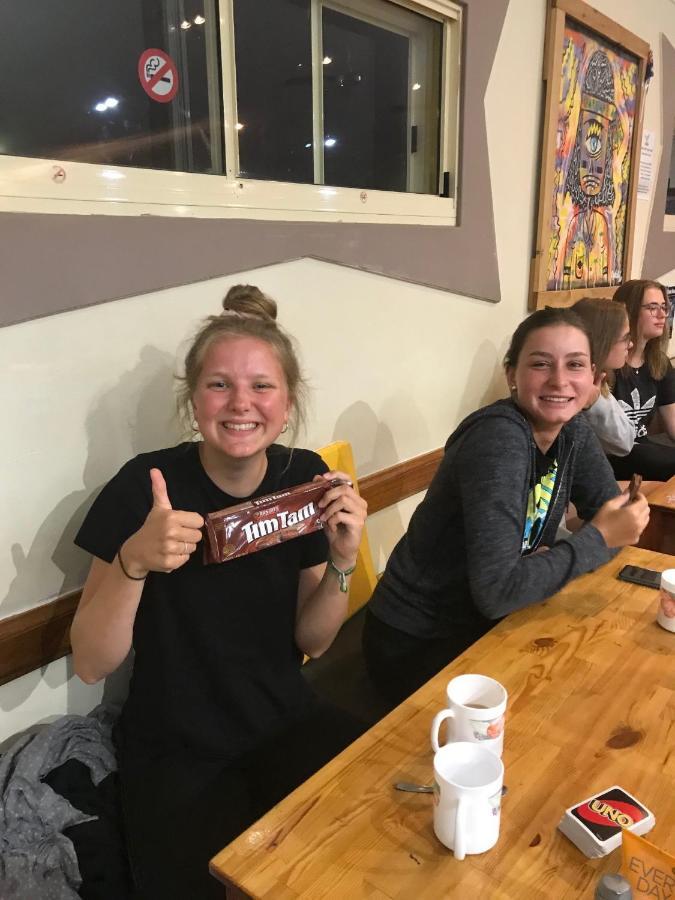Hervey Bay Flashpackers Esterno foto