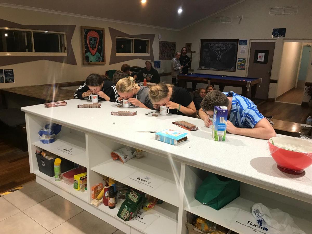 Hervey Bay Flashpackers Esterno foto